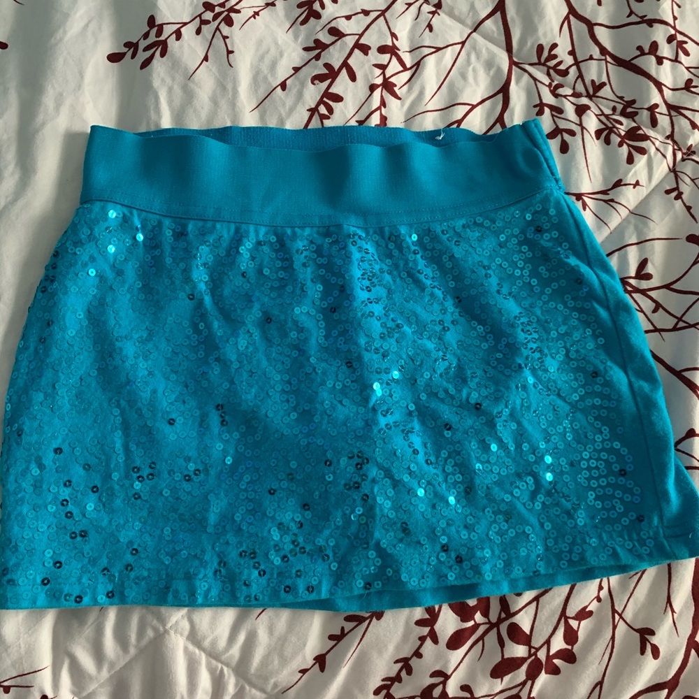 Size 8 blue Justice skort!